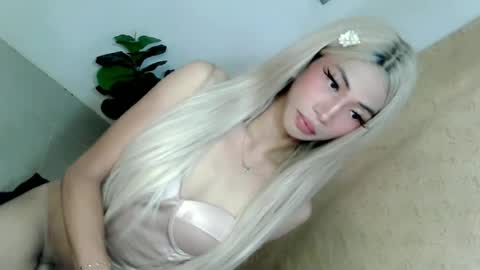 Snapshot of yannafucks chatting on 06-17-26, 09:12 yannafucks online show from 06-17-26, 09:12
