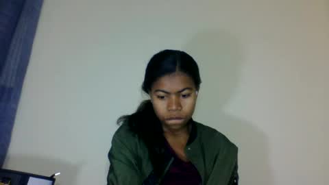 Snapshot of yannick_01 chatting on 06-27-26, 02:01 yannick_01 online show from 06-27-26, 02:01
