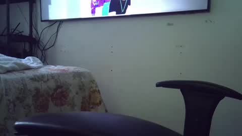 Snapshot of yannisv chatting on 02-10-25, 07:07 yannisv online show from 02-10-25, 07:07