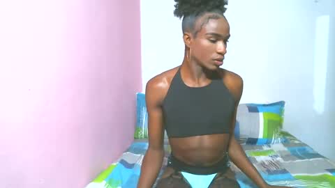 Snapshot of yarithza_ts2003 chatting on 02-09-25, 07:52 YARITHZA online show from 02-09-25, 07:52