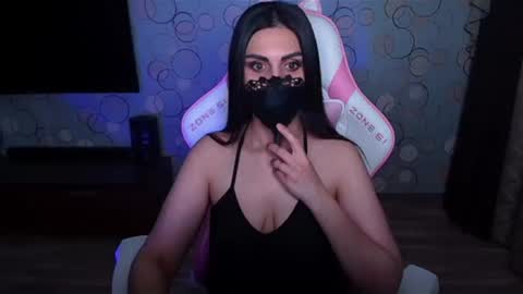 yasmina online show from 07-17-26, 06:42
