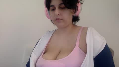 yasminebbyxx online show from 03-16-26, 10:25