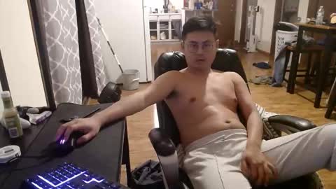 yawnimhorny online show from 04-13-26, 05:57