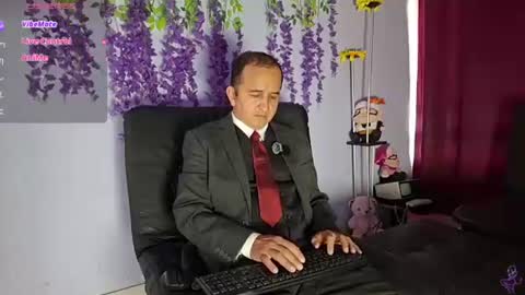 Snapshot of yazflor chatting on 06-24-26, 02:49 Hazzan y Greisy online show from 06-24-26, 02:49
