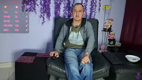 Snapshot of yazflor chatting on 07-11-26, 02:36 Hazzan y Greisy online show from 07-11-26, 02:36