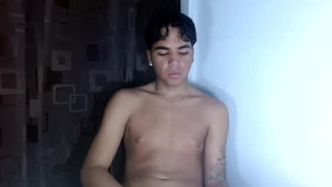 Snapshot of yeionee chatting on 06-15-26, 12:46 Yei One online show from 06-15-26, 12:46