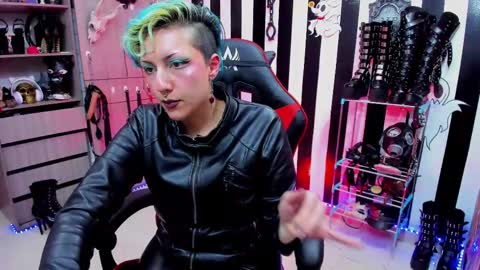 Yelena online show from 02-19-25, 09:36