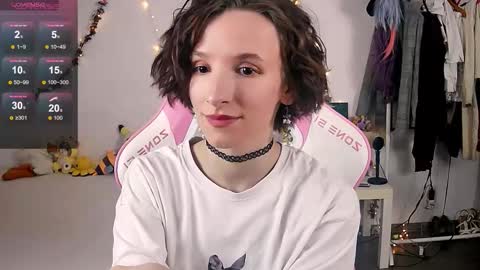 Liya online show from 10-30-25, 03:02