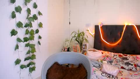 YEM online show from 05-20-26, 05:30