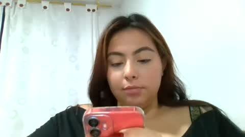 yessica and andres online show from 07-01-26, 02:35