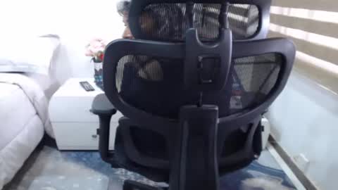 Snapshot of yessilatin chatting on 06-07-26, 07:50 jessy online show from 06-07-26, 07:50