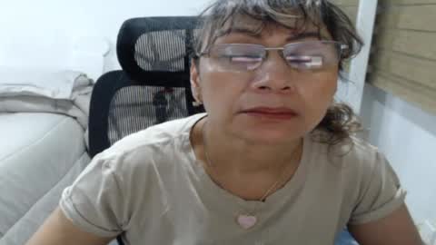 Snapshot of yessilatin chatting on 07-02-26, 12:54 jessy online show from 07-02-26, 12:54
