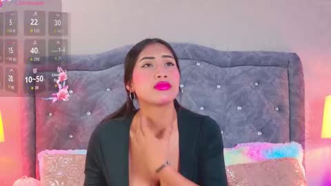 Snapshot of yesyhills chatting on 03-03-26, 11:49 Yesy online show from 03-03-26, 11:49