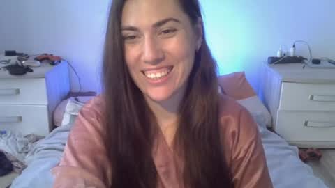 Kira online show from 06-04-26, 12:11