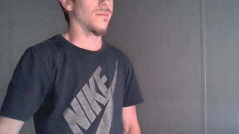 Snapshot of yfn_blessed chatting on 01-12-26, 10:04 Jake online show from 01-12-26, 10:04