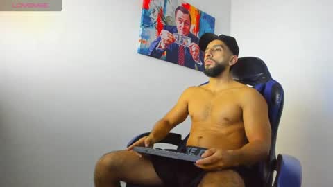 Yiyo online show from 08-09-26, 05:01