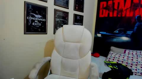 yker online show from 10-14-25, 11:05