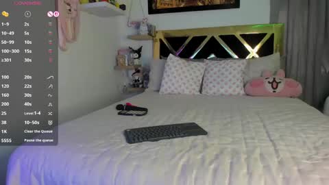 lucy online show from 06-01-26, 04:41