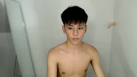 Snapshot of ynotyu chatting on 05-01-26, 01:10 ynotyu online show from 05-01-26, 01:10