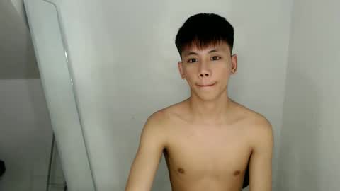 Snapshot of ynotyu chatting on 05-07-26, 11:59 ynotyu online show from 05-07-26, 11:59