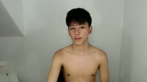 Snapshot of ynotyu chatting on 06-01-26, 10:22 ynotyu online show from 06-01-26, 10:22