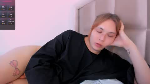 Snapshot of yomoyoo chatting on 02-14-26, 11:18 yomoyoo online show from 02-14-26, 11:18