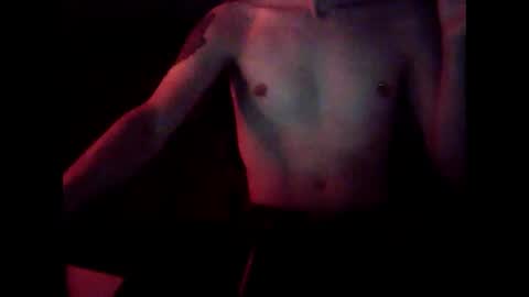 Snapshot of yorshgodsex chatting on 04-08-26, 08:58 Vlad online show from 04-08-26, 08:58