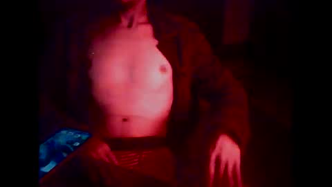 Snapshot of yorshgodsex chatting on 04-15-26, 04:52 Vlad online show from 04-15-26, 04:52