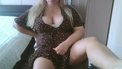 Maria Love online show from 05-20-26, 08:31