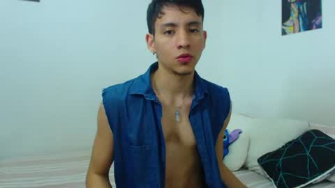 Snapshot of your_boy_hot chatting on 07-18-26, 11:03 your boy online show from 07-18-26, 11:03