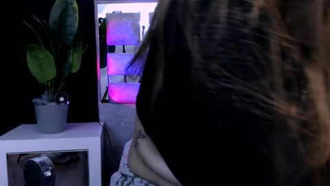 Snapshot of your_girl_of_dream chatting on 04-01-26, 02:58 your_girl_of_dream online show from 04-01-26, 02:58