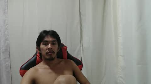 Snapshot of your_guy111 chatting on 05-19-26, 09:37 your_guy111 online show from 05-19-26, 09:37