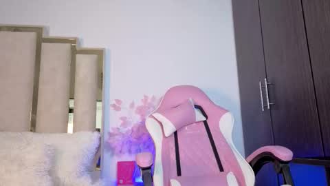 Isa online show from 02-13-26, 10:06