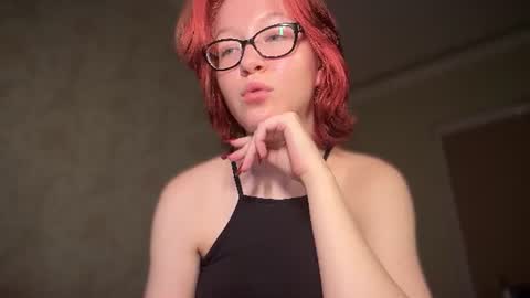 Snapshot of your_moonlight_ chatting on 06-23-26, 07:23 Mia online show from 06-23-26, 07:23