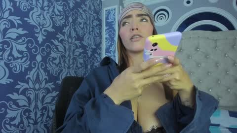 Snapshot of your_perverse_whore chatting on 12-27-24, 10:16 Salome online show from 12-27-24, 10:16