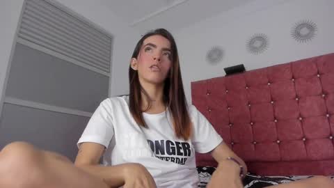 Snapshot of your_perverse_whore chatting on 01-11-25, 11:13 Salome online show from 01-11-25, 11:13