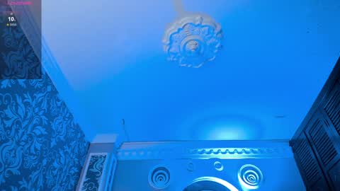 Snapshot of your_perverse_whore chatting on 02-06-25, 02:33 Salome online show from 02-06-25, 02:33