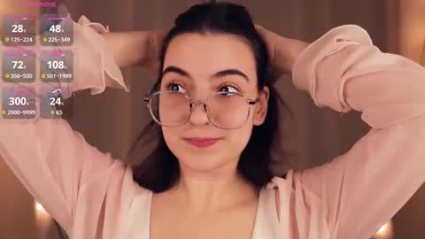 Luna online show from 02-11-25, 07:02