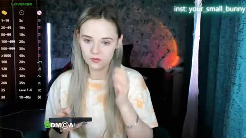 Snapshot of your_small_bunny chatting on 05-05-26, 02:08 Molly online show from 05-05-26, 02:08