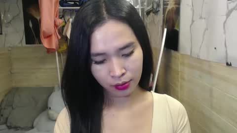 your_twinkletoes18 online show from 04-01-26, 03:42