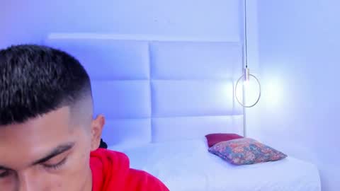 Angel online show from 04-15-26, 12:23