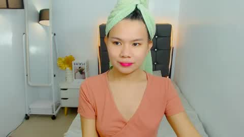 Snapshot of yourcuteprincess_ chatting on 06-18-26, 01:04 yourcuteprincess_ online show from 06-18-26, 01:04