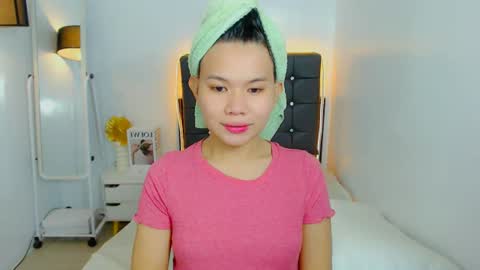 Snapshot of yourcuteprincess_ chatting on 06-20-26, 12:30 yourcuteprincess_ online show from 06-20-26, 12:30
