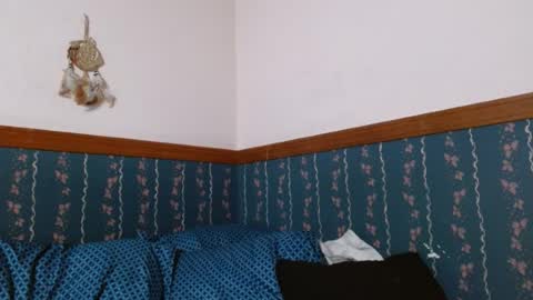 Snapshot of yourfavgirl77 chatting on 07-29-26, 06:44 Her online show from 07-29-26, 06:44