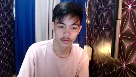 Snapshot of yourguy_josh23 chatting on 12-18-24, 06:35 Josh online show from 12-18-24, 06:35