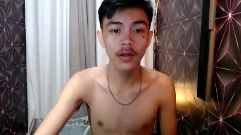 Snapshot of yourguy_josh23 chatting on 01-22-25, 07:03 Josh online show from 01-22-25, 07:03