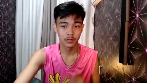 Snapshot of yourguy_josh23 chatting on 02-19-25, 11:38 Josh online show from 02-19-25, 11:38