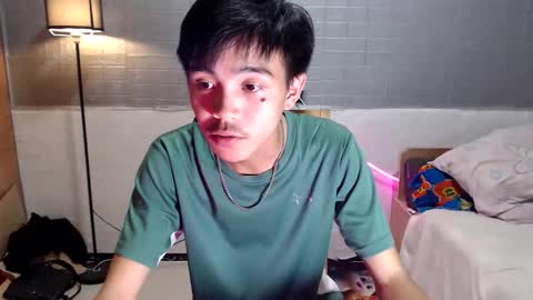 Snapshot of yourguy_josh23 chatting on 03-10-26, 12:21 Josh online show from 03-10-26, 12:21