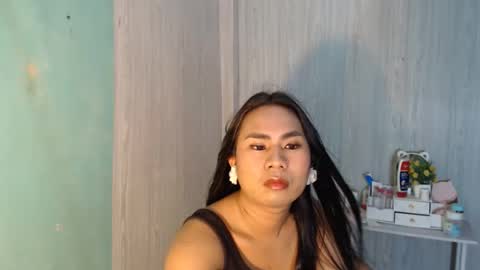 Mauie  online show from 05-15-26, 11:23