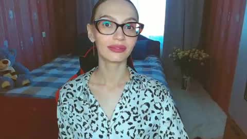 Snapshot of yourladysunshine chatting on 06-20-26, 07:44 Ksyusha online show from 06-20-26, 07:44